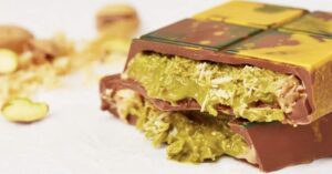 What Does Dubai Chocolate Taste Like